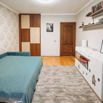 Продается 1-комнатная квартира, 38,3 м²