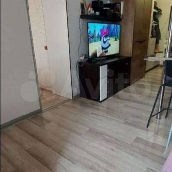 Продается 1-комнатная квартира, 35 м²