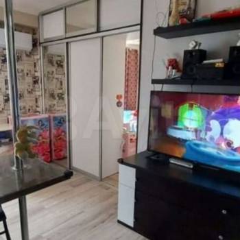 Продается 1-комнатная квартира, 35 м²