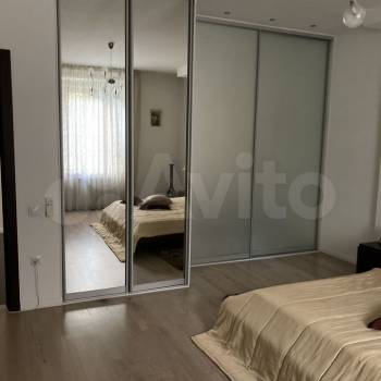 Продается 3-х комнатная квартира, 126 м²