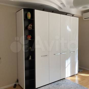 Продается 3-х комнатная квартира, 126 м²