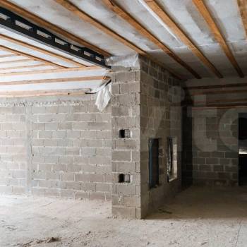 Продается 1-комнатная квартира, 80,2 м²