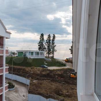 Продается 1-комнатная квартира, 80,2 м²