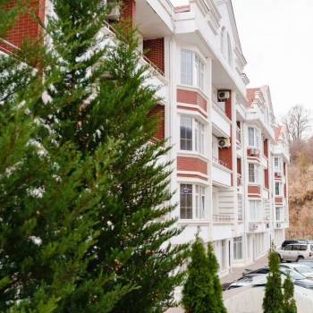 Продается 1-комнатная квартира, 80,2 м²