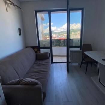 Продается 1-комнатная квартира, 38 м²