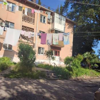 Продается 3-х комнатная квартира, 42 м²