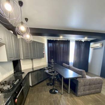 Продается 1-комнатная квартира, 40,6 м²