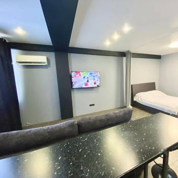 Продается 1-комнатная квартира, 40,6 м²