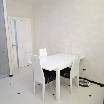 Продается 2-х комнатная квартира, 75 м²