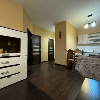 Продается 1-комнатная квартира, 40,3 м²