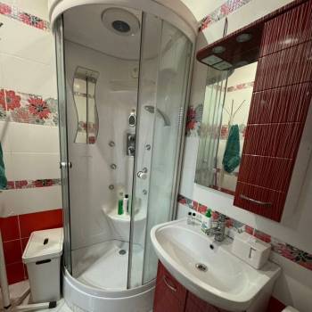 Продается 1-комнатная квартира, 40,3 м²