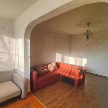 Продается 2-х комнатная квартира, 60 м²