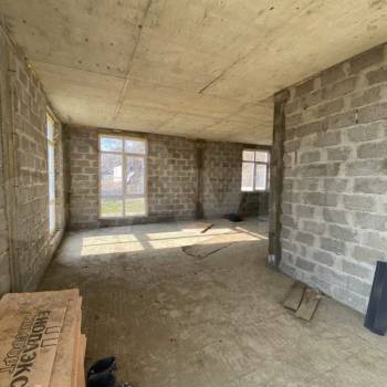 Продается Дом, 180 м²