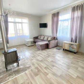 Продается Дом, 195 м²