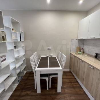 Продается 1-комнатная квартира, 30 м²