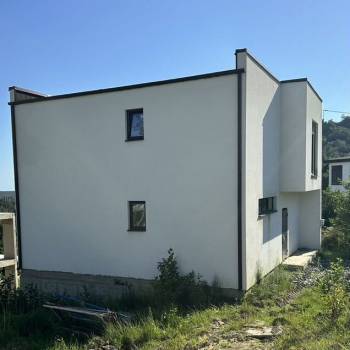 Продается Дом, 185 м²