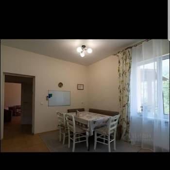 Продается Дом, 180 м²