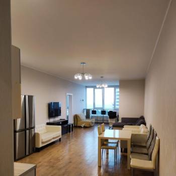 Сдается Многокомнатная квартира, 125 м²