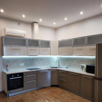 Сдается Многокомнатная квартира, 125 м²