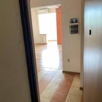 Продается 1-комнатная квартира, 47 м²