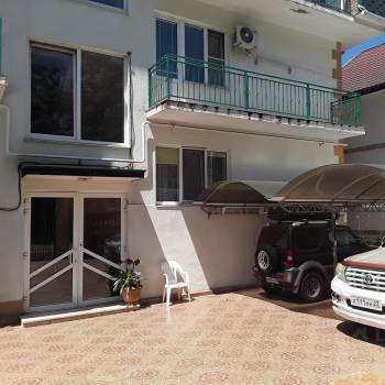 Продается 2-х комнатная квартира, 83,8 м²