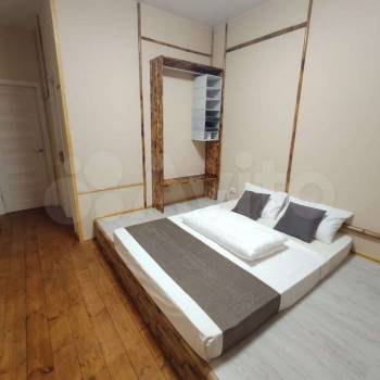 Сдается 1-комнатная квартира, 38 м²