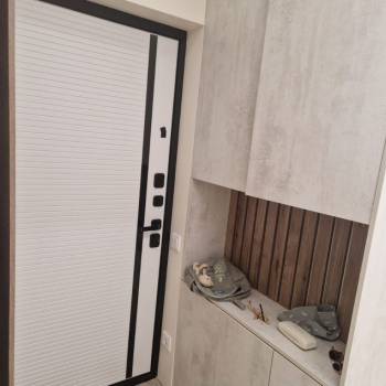 Продается Многокомнатная квартира, 100 м²