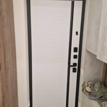 Продается Многокомнатная квартира, 100 м²