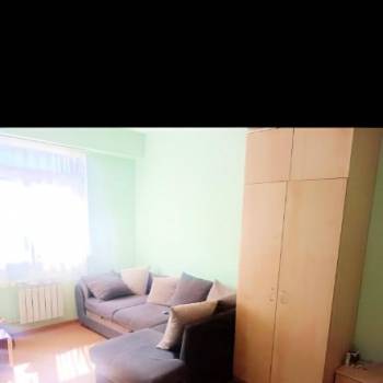 Продается 1-комнатная квартира, 37 м²