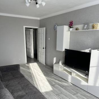 Сдается Многокомнатная квартира, 52 м²