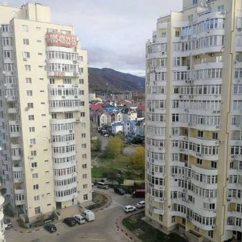 Продается 1-комнатная квартира, 60 м²