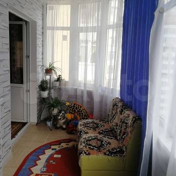 Продается 1-комнатная квартира, 60 м²