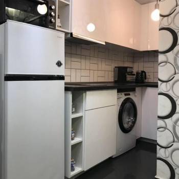 Продается 1-комнатная квартира, 14 м²