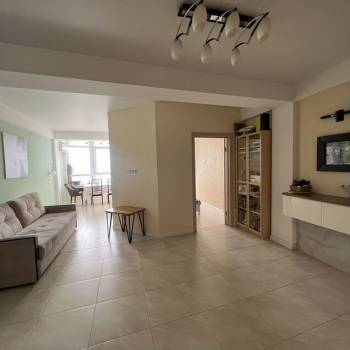 Продается 2-х комнатная квартира, 63 м²