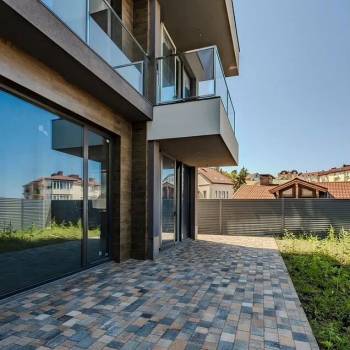 Продается Дом, 240 м²