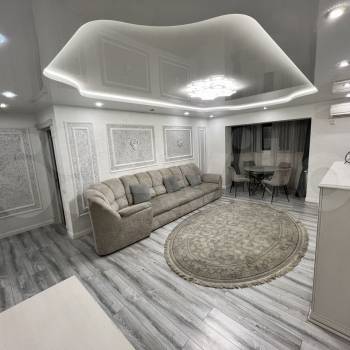 Сдается Многокомнатная квартира, 62 м²