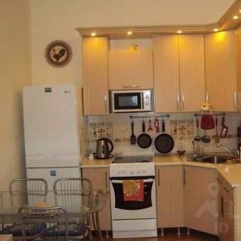 Продается 1-комнатная квартира, 30 м²