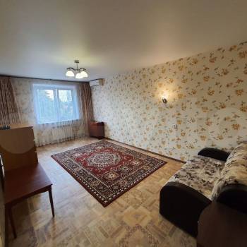 Продается 1-комнатная квартира, 41,3 м²