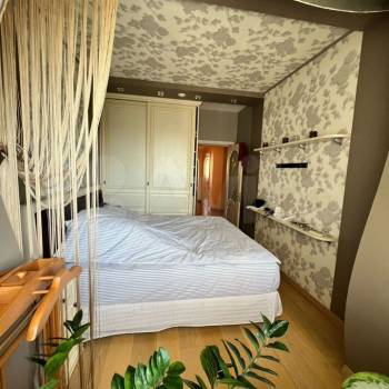 Сдается Многокомнатная квартира, 80 м²