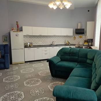 Продается 2-х комнатная квартира, 70 м²