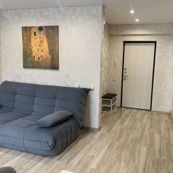 Продается 1-комнатная квартира, 32,7 м²