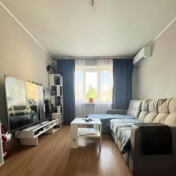 Продается 3-х комнатная квартира, 65,8 м²