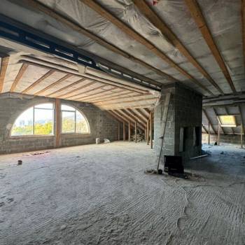 Продается 1-комнатная квартира, 78,1 м²