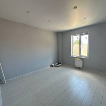 Продается Многокомнатная квартира, 131 м²