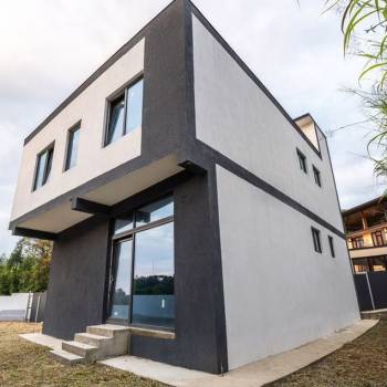 Продается Дом, 225 м²