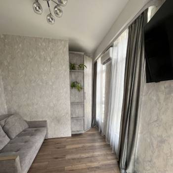 Продается 2-х комнатная квартира, 29,9 м²