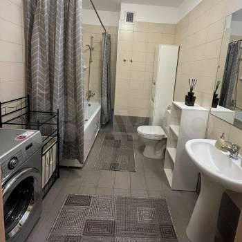 Сдается Многокомнатная квартира, 126 м²