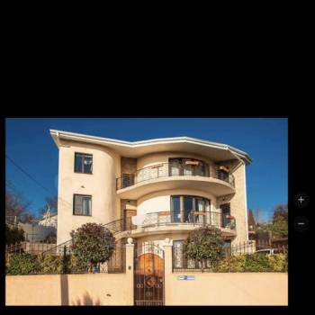 Продается Дом, 300 м²