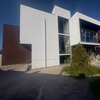 Продается Дом, 267 м²