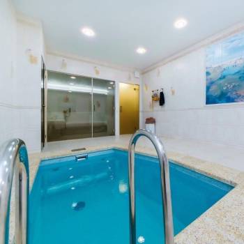 Продается Многокомнатная квартира, 274 м²